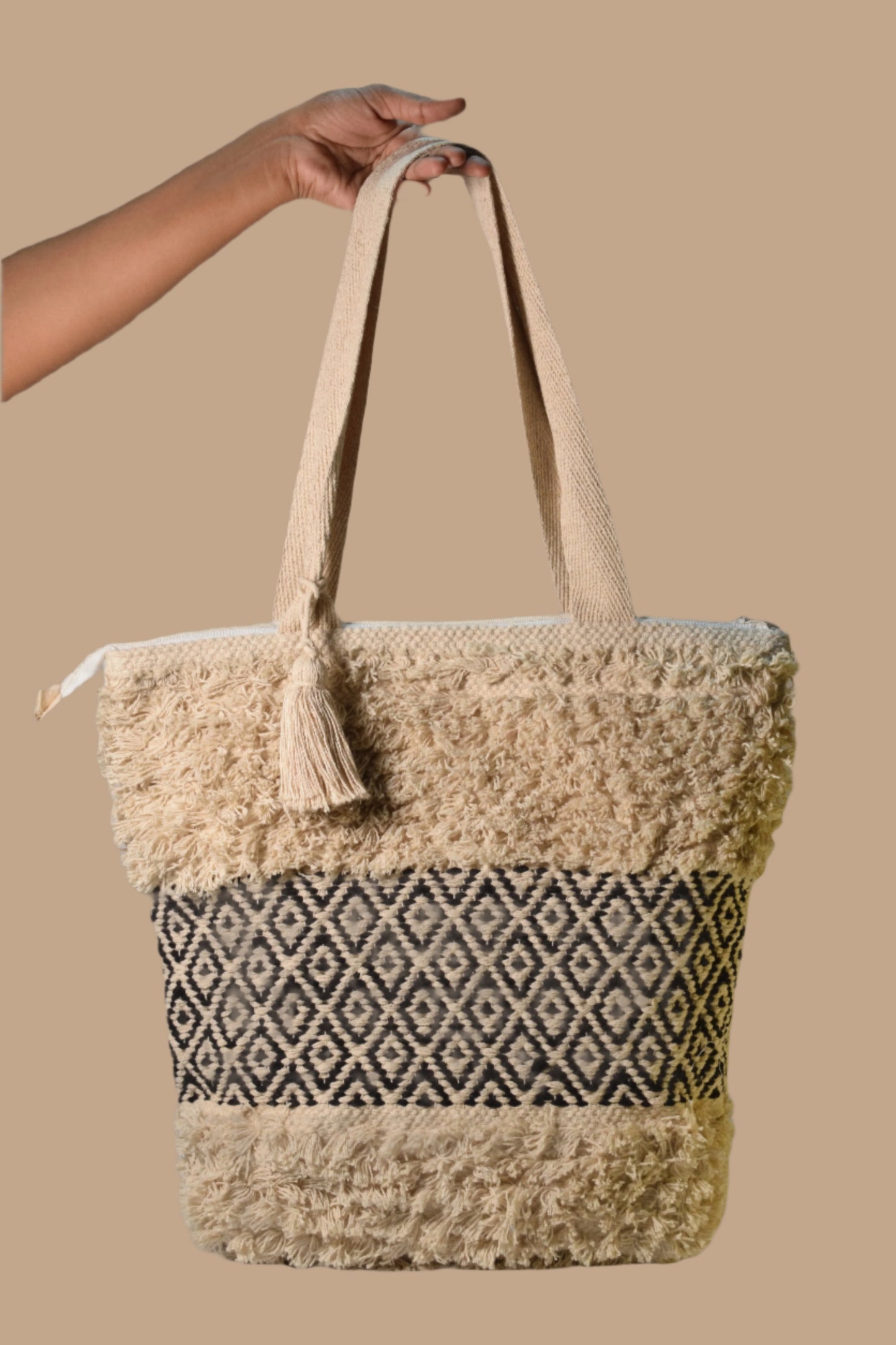 Klara - Multi Fringed Tote
