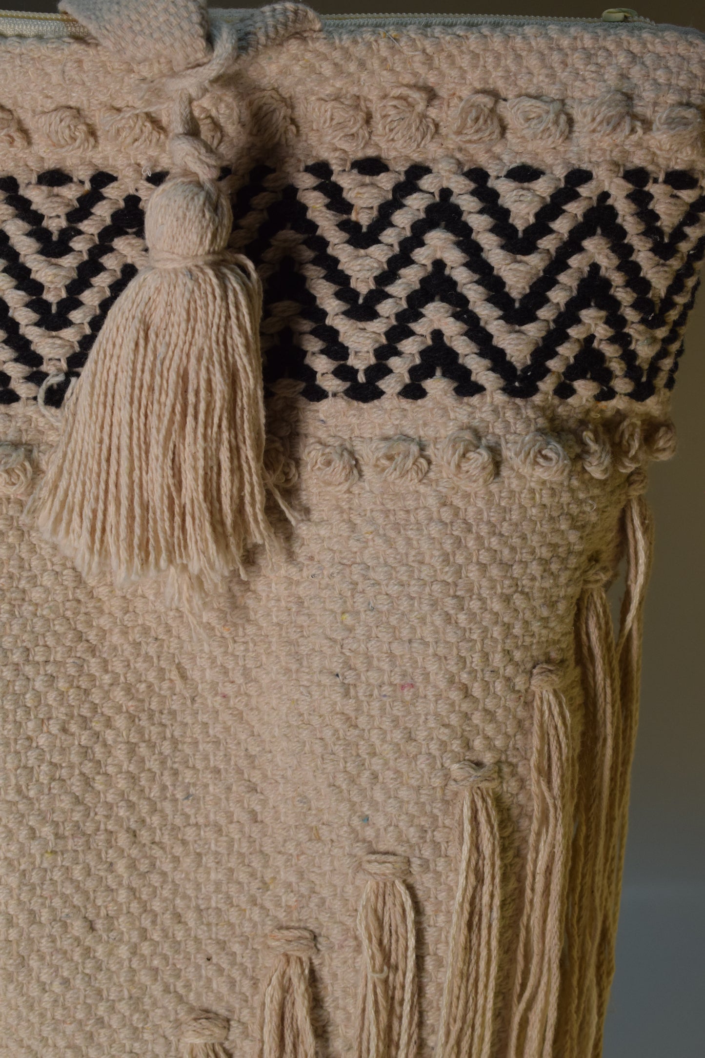 Klara - Multi Strands Tote