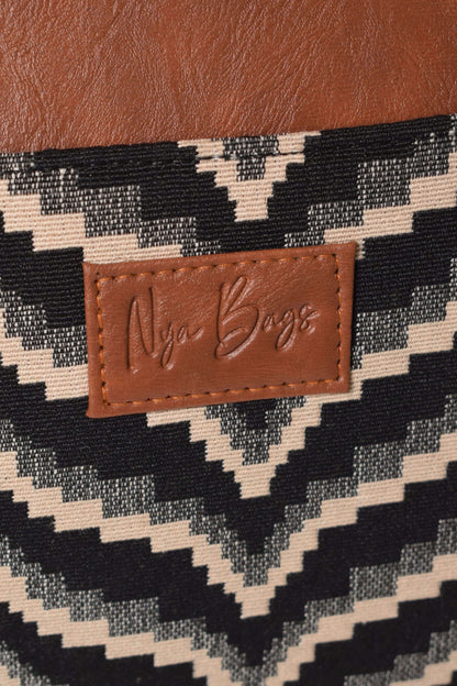 Yazhl - Black