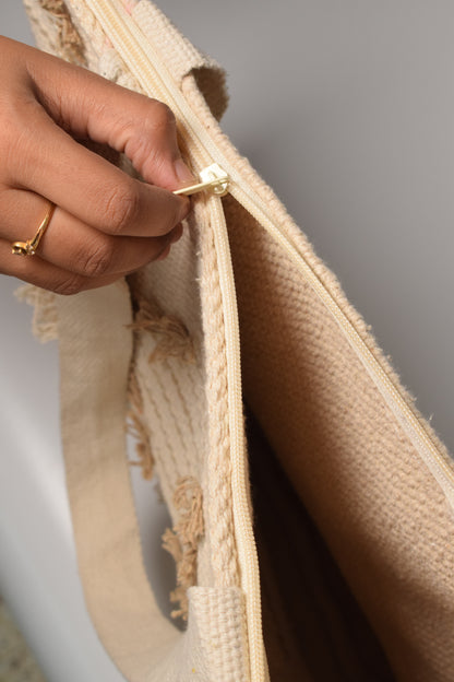 Klara - Multi Fringed Tote